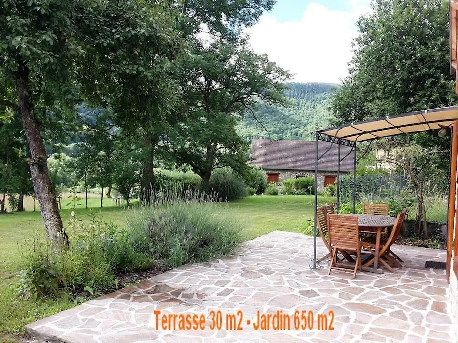 Grange En Pierres. Grand Jardin Et Belle Vue Villa Saurat France